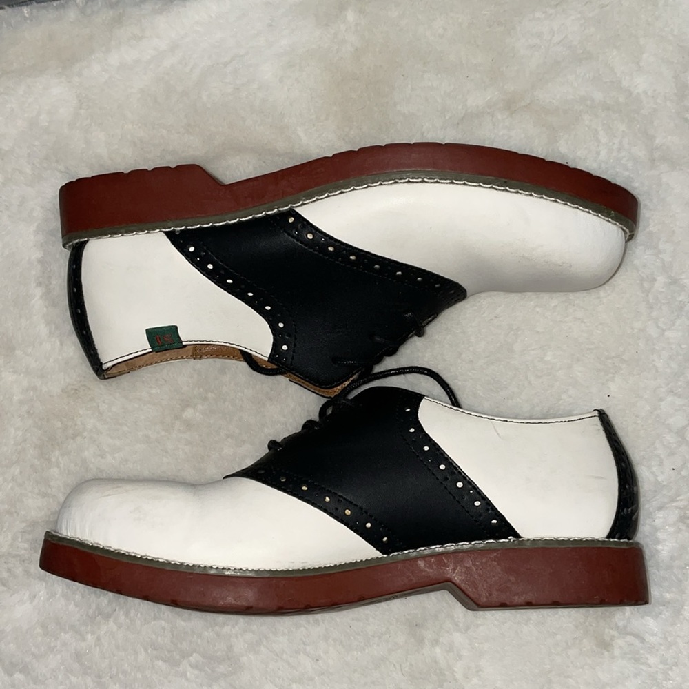 Loafers - Picture 2 of 3